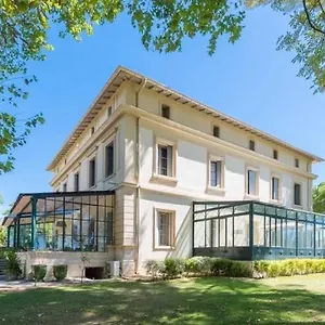 Chateau Sainte Colombe Couette-café